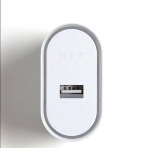 NXT Technologies Universal 1 USB Port Phone Charger - White